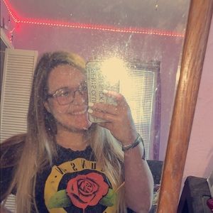 Meet your Posher, Faith